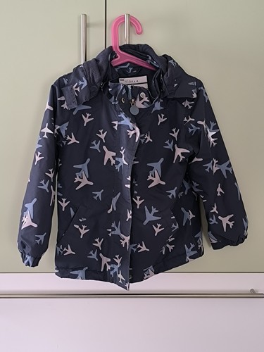 Gefütterte blaue matschjacke - gefütterte,