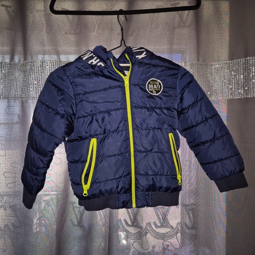 Coole dunkelblaue