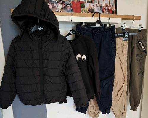 C a sweatshirt - c&a,